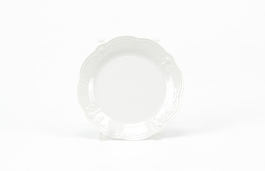 Royale White Plate 7"