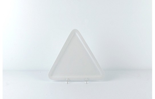 Triangle Entree Plate 8.5" MK