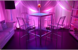 Illuminated Cocktail Table (high)