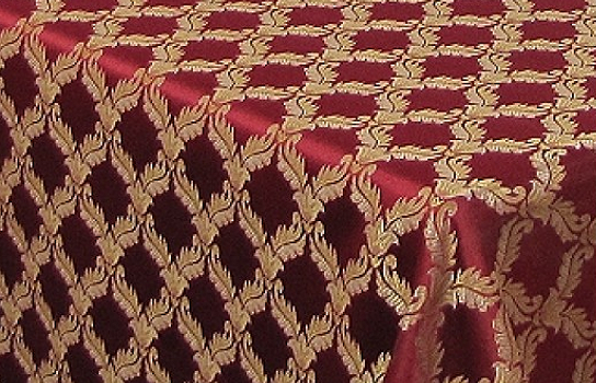 Tablecloth Gala Red and Gold Diamond 118" x 112" Rectangle