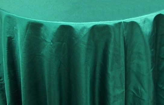 Tablecloth Moire Emerald 120" Round 