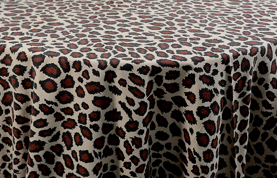 Tablecloth Jungle Print Red 120" Round