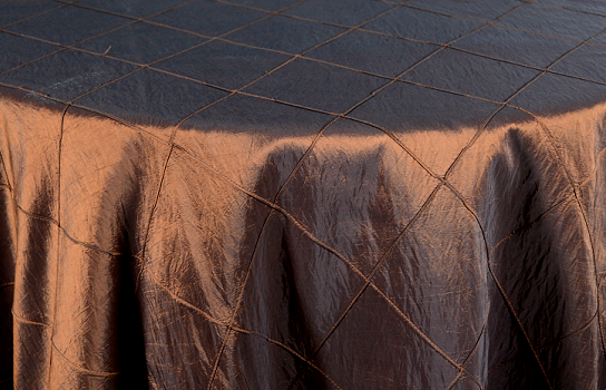 Tablecloth Como Diamond Rust 122" Round