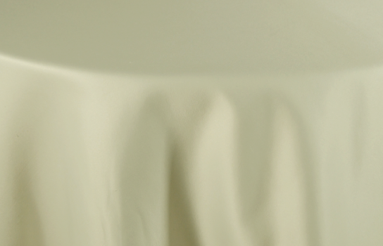 Tablecloth Peau de Soie Ivory 122" Round