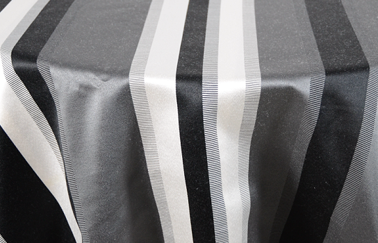 Tablecloth Tuxedo Double Stripe 122" Round