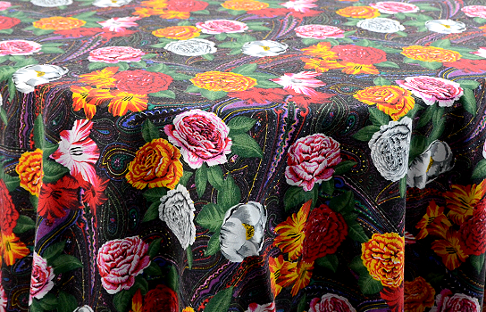 Tablecloth Floral Paradise 90" Round 