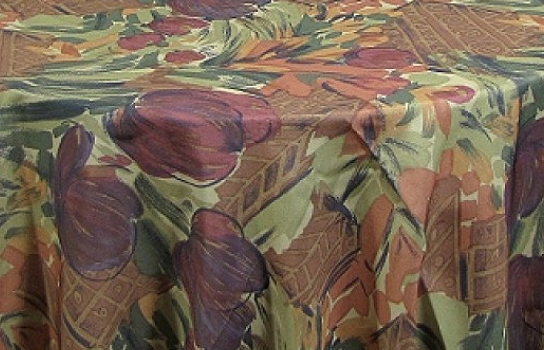 Tablecloth Enchantment 90" Round 