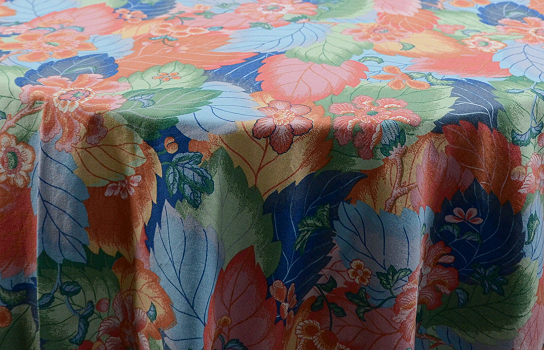 Tablecloth Leaves 90" Round