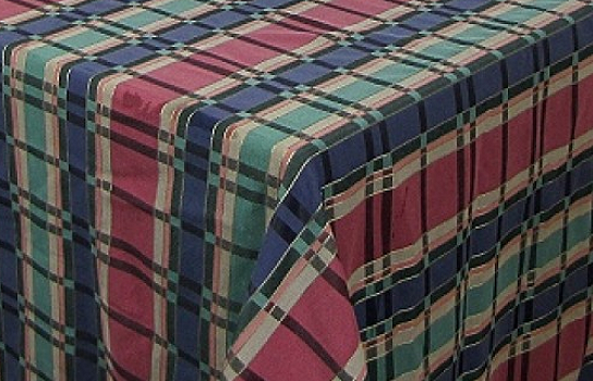 Tablecloth Deluxe Plaid 78" x 78" Square