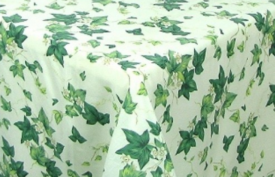 Tablecloth Ivy White and Green 90" Square 