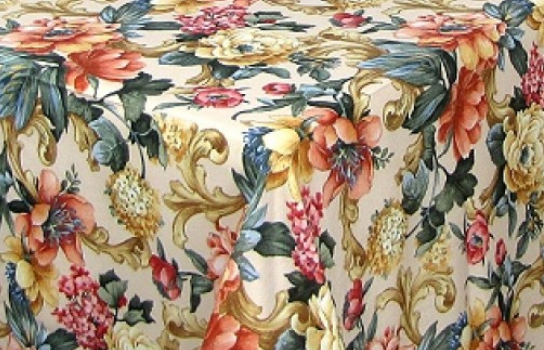 Tablecloth Roses / Ivory 90" Square 