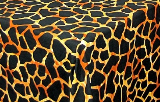 Tablecloth Giraffe 90" Square