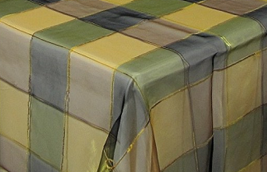 Tablecloth Organza Multi-Plaid 90" Square 