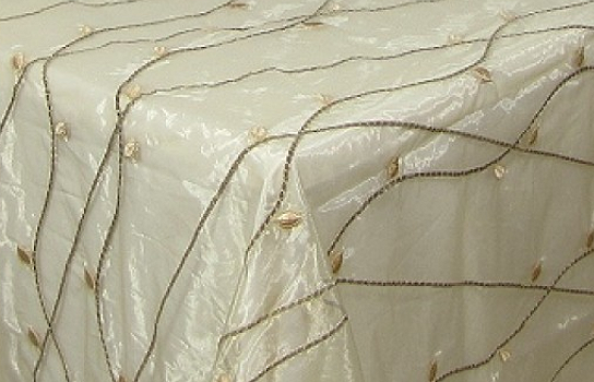 Tablecloth Organza Gold Willow 90" Square