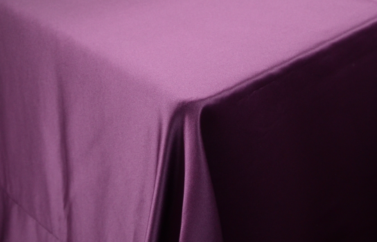 Tablecloth Peau de Soie Plum 90" Square