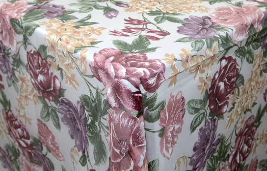 Tablecloth Flo-Red Organza 90" Square