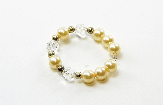 Napkin Ring Ivory Pearl / Crystal