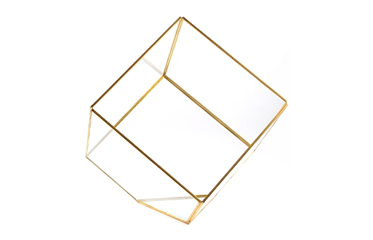 Display Box Cube Gold 7" x 7"